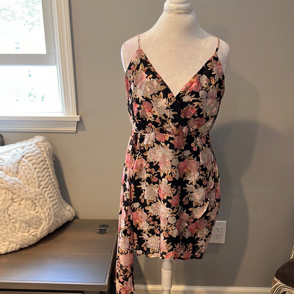 Lulu’s Floral Mini Dress